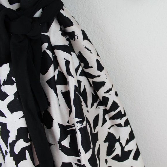 NWOT Diane Von Furstenberg DVF Jewel Wrap Dress– Fit & Flare Office-to-evening - Picture 14 of 15